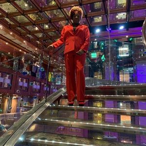 Meet your Posher, Bernadette